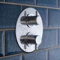 Vado DX Celsius 2 Outlet Thermostatic Shower Set Round Back Plate DX-172251-CELRO-CP