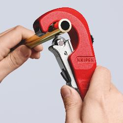 Knipex TubiX Pipe Cutter (Ø 6 - 35mm) 90 31 02 BK