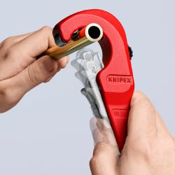 Knipex TubiX Pipe Cutter (Ø 6 - 35mm) 90 31 02 BK
