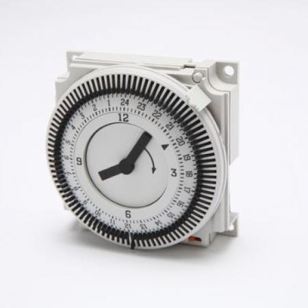 An image of Viessmann Vitodens Plug In Analogue Clock 7522677